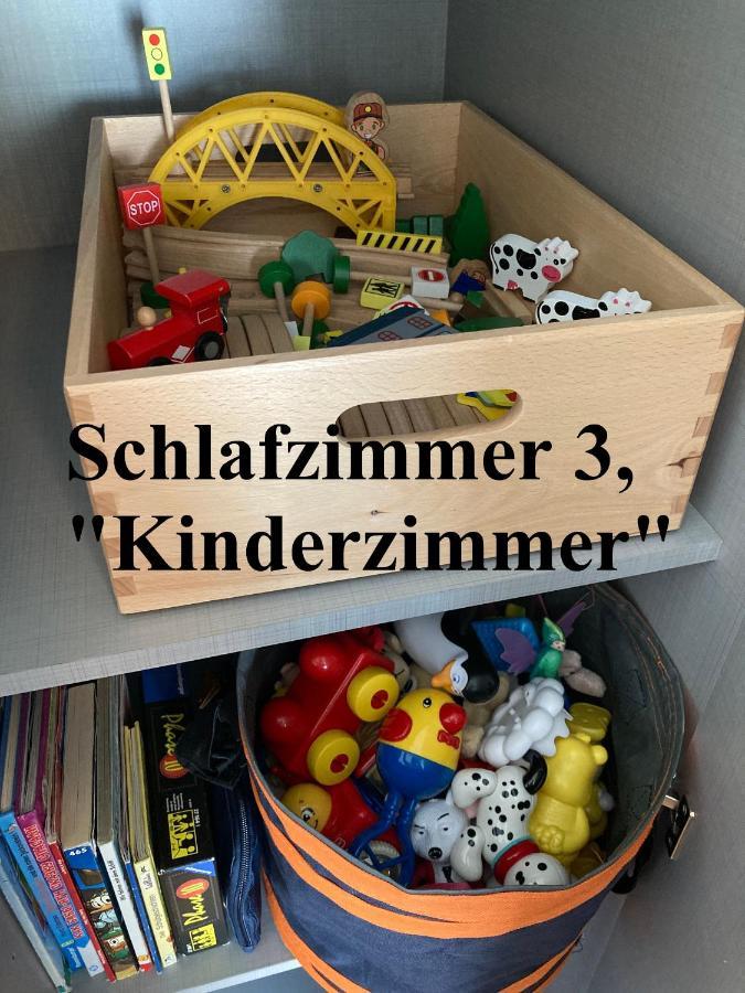4-Zimmer Kinderfreundliche Ferienwohnung 프리드리히스하펜 외부 사진
