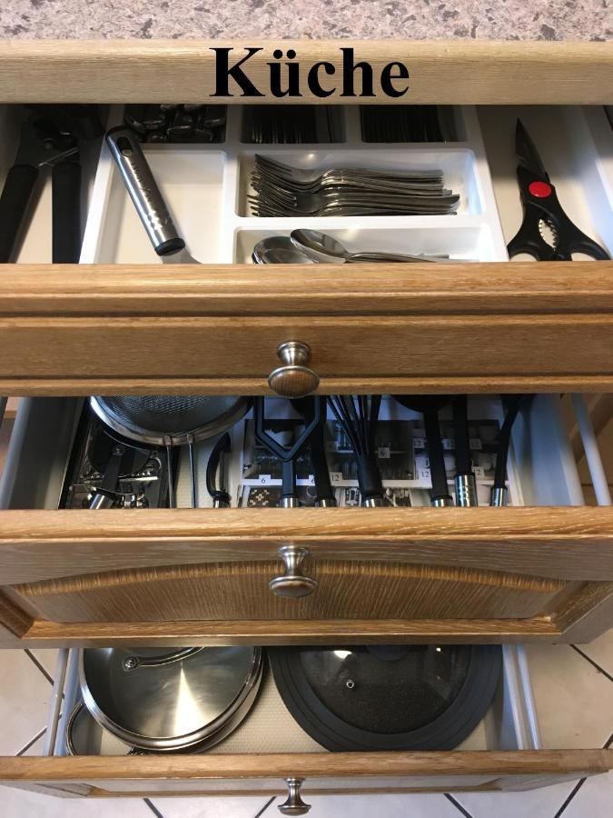 4-Zimmer Kinderfreundliche Ferienwohnung 프리드리히스하펜 외부 사진